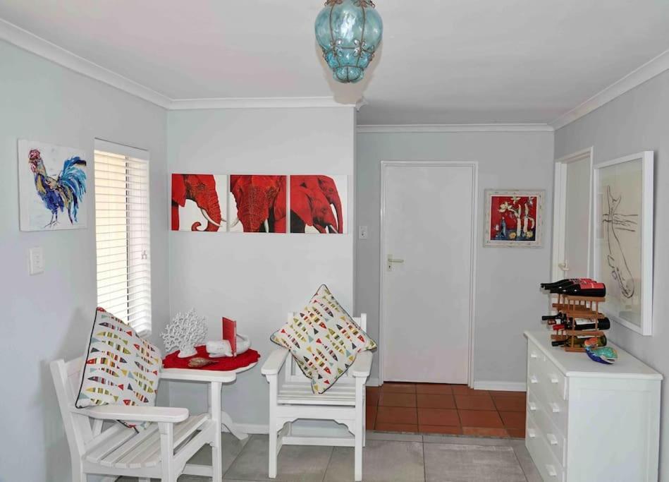 Whales & Waves Villa Hermanus Dış mekan fotoğraf